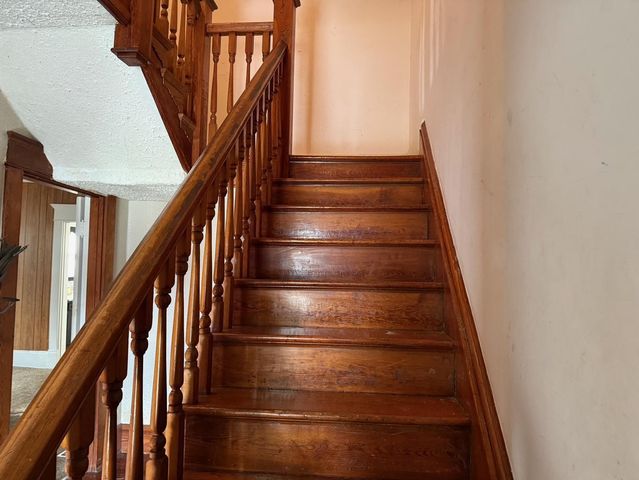 1841 Clifton Avenue, Paris, KY 40361