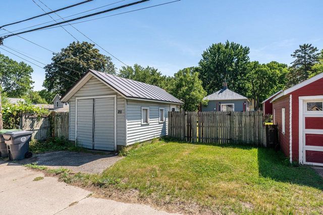 211 Caledonia STREET, La Crosse, WI 54603