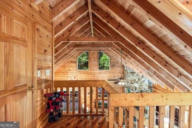28 Dupont Drive, Blue Ridge, GA 30513