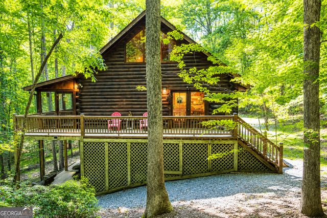 28 Dupont Drive, Blue Ridge, GA 30513