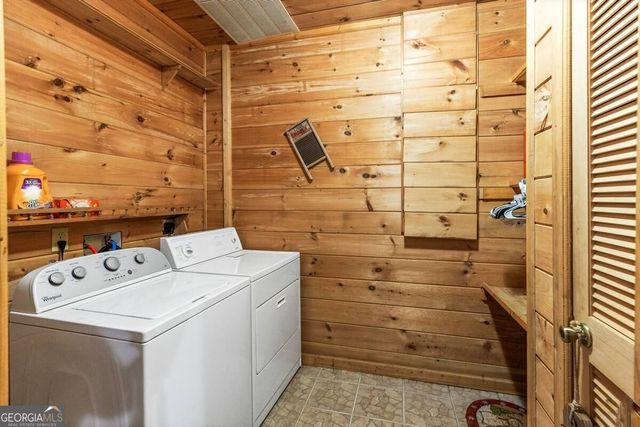 28 Dupont Drive, Blue Ridge, GA 30513