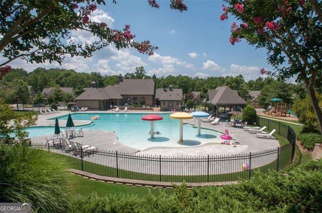 1300 Primrose Park Road, Sugar Hill, GA 30518