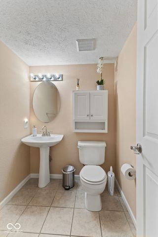 3769 Limelight Lane, Whitestown, IN 46075