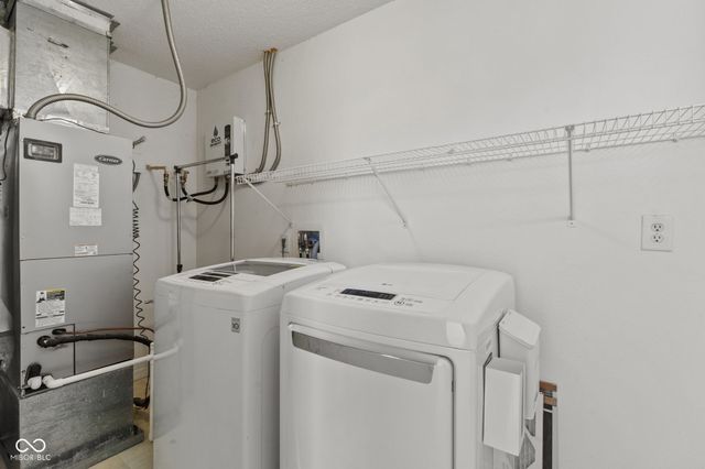 3769 Limelight Lane, Whitestown, IN 46075