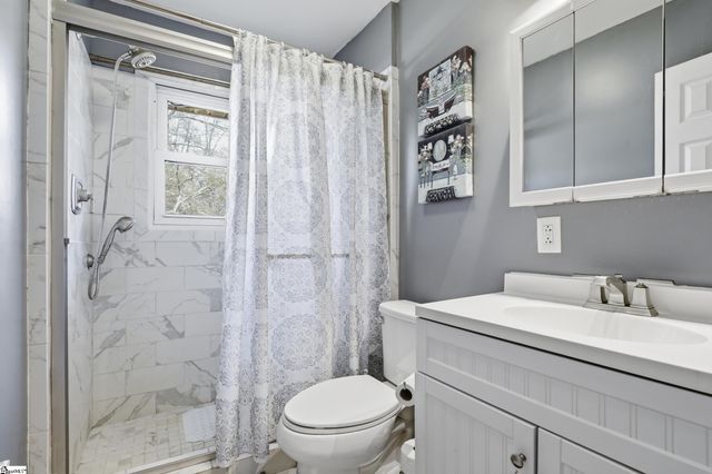 1406 Geer Highway, Travelers Rest, SC 29690