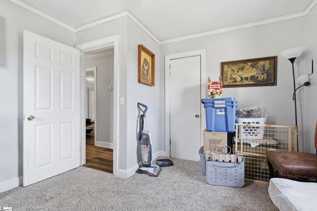 1406 Geer Highway, Travelers Rest, SC 29690