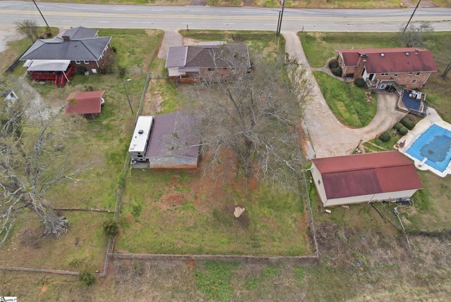 1406 Geer Highway, Travelers Rest, SC 29690