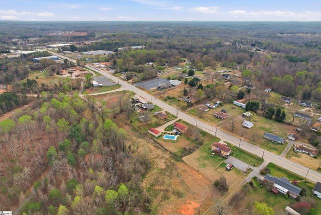 1406 Geer Highway, Travelers Rest, SC 29690