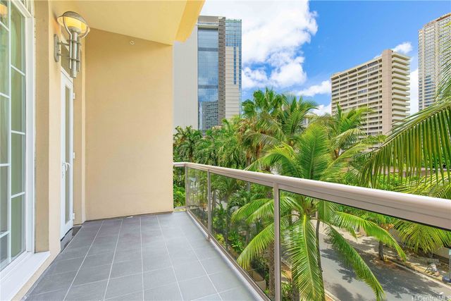 427 Launiu Street 405, Honolulu, HI 96815