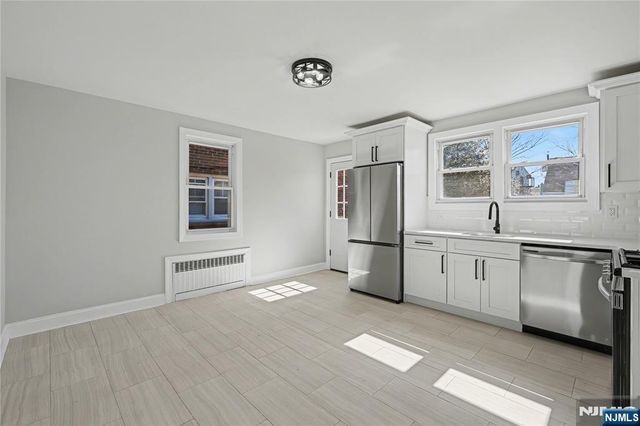 127 Albert Street, North Arlington, NJ 07031