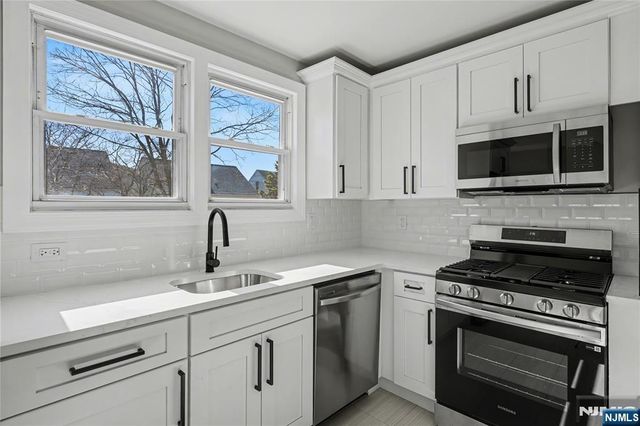 127 Albert Street, North Arlington, NJ 07031