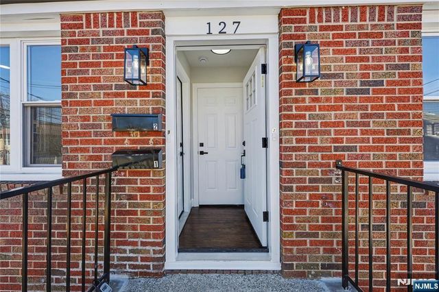 127 Albert Street, North Arlington, NJ 07031