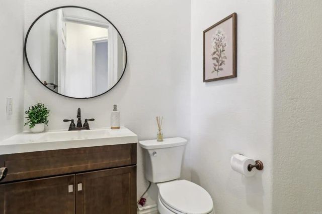 5527 Alexandrine Court, Oceanside, CA 92057