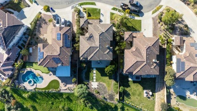 5527 Alexandrine Court, Oceanside, CA 92057