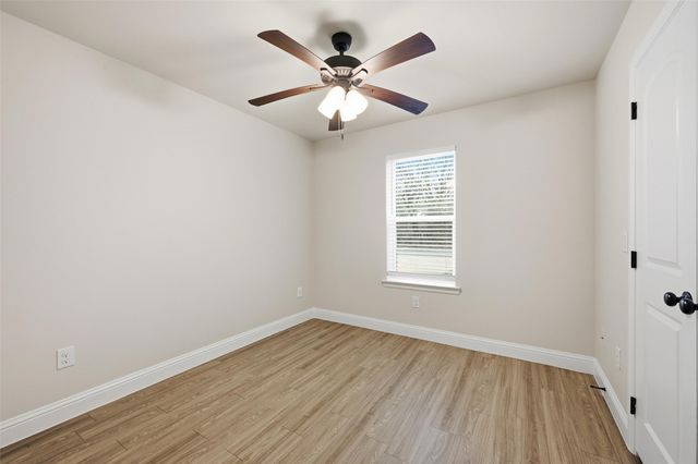 230 E Johnson Street, Denison, TX 75021