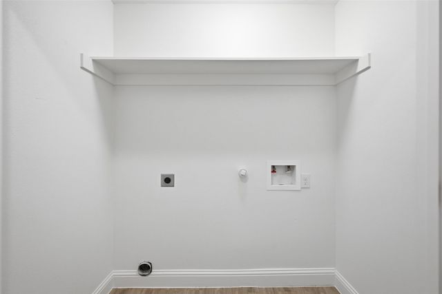 230 E Johnson Street, Denison, TX 75021