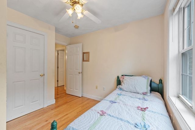 79 Wyndridge Cir, Pelham, NH 03076