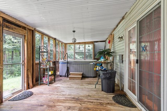 79 Wyndridge Cir, Pelham, NH 03076