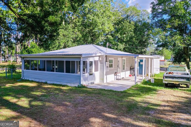 216 Pennsylvania Avenue, Folkston, GA 31537