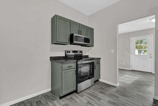 95 Maholm Street, Newark, OH 43055