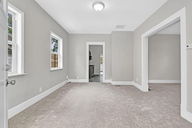 95 Maholm Street, Newark, OH 43055