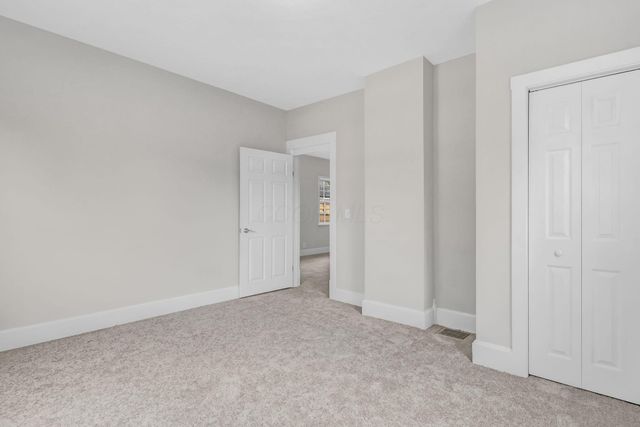 95 Maholm Street, Newark, OH 43055