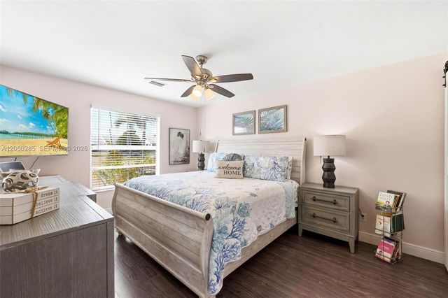 10548 Quincy CT, Lehigh Acres, FL 33936