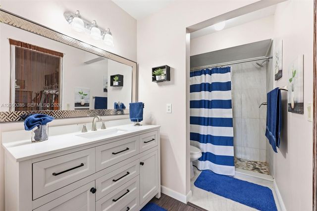 10548 Quincy CT, Lehigh Acres, FL 33936