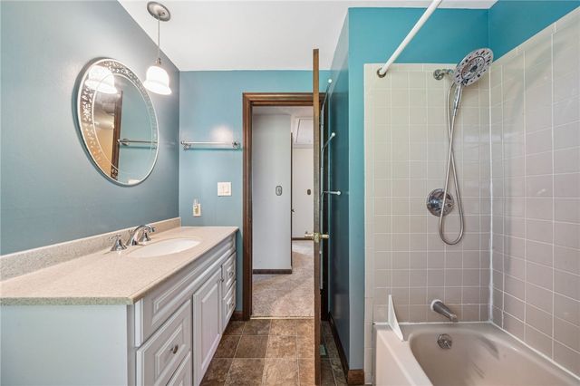 3638 School Rd, Murrysville, PA 15668