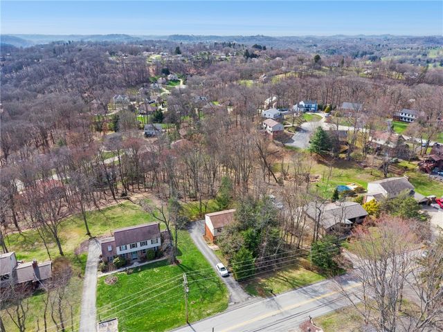 3638 School Rd, Murrysville, PA 15668