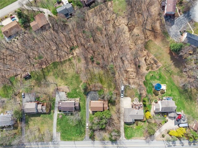 3638 School Rd, Murrysville, PA 15668