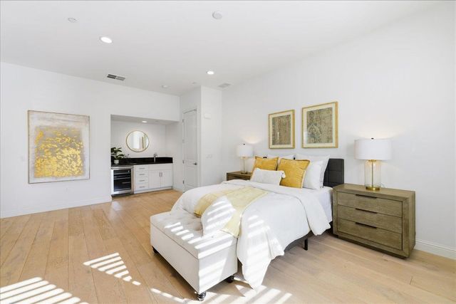 4293 Oak Knoll Dr, Dublin, CA 94568