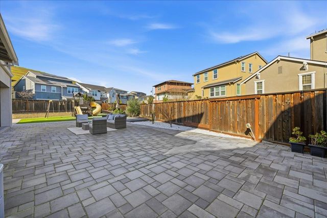 4293 Oak Knoll Dr, Dublin, CA 94568