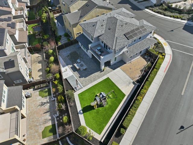 4293 Oak Knoll Dr, Dublin, CA 94568