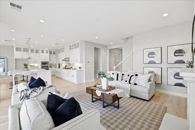 4293 Oak Knoll Dr, Dublin, CA 94568