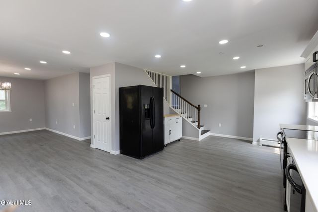 33 Alta Avenue, Queensbury, NY 12804