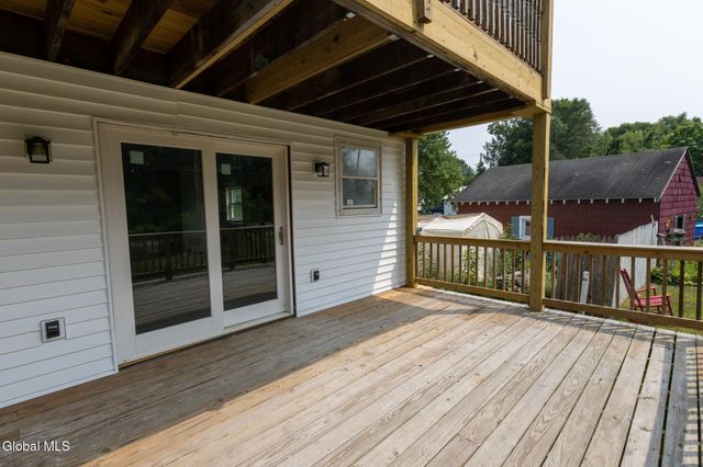 33 Alta Avenue, Queensbury, NY 12804