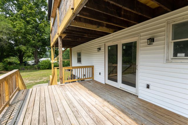 33 Alta Avenue, Queensbury, NY 12804