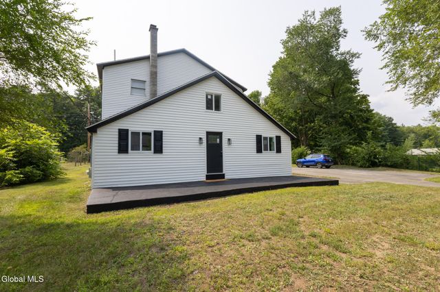 33 Alta Avenue, Queensbury, NY 12804