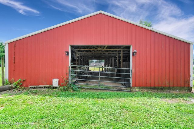 11020 Elda Dr, Louisville, KY 40229