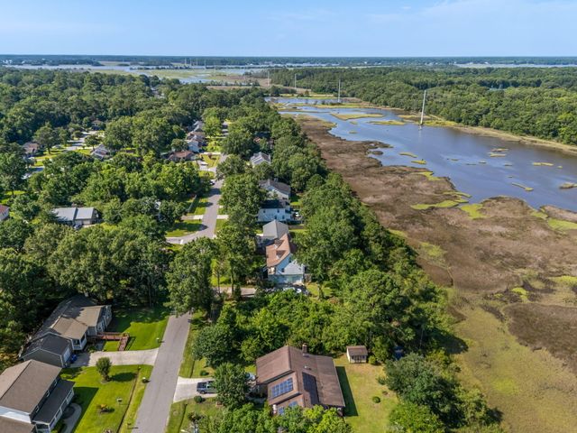 821 Longbranch Drive, Charleston, SC 29414