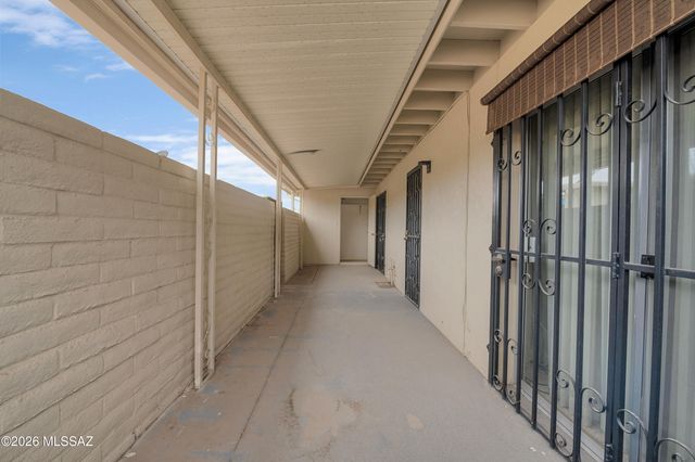 1092 N Caribe Avenue, Tucson, AZ 85710