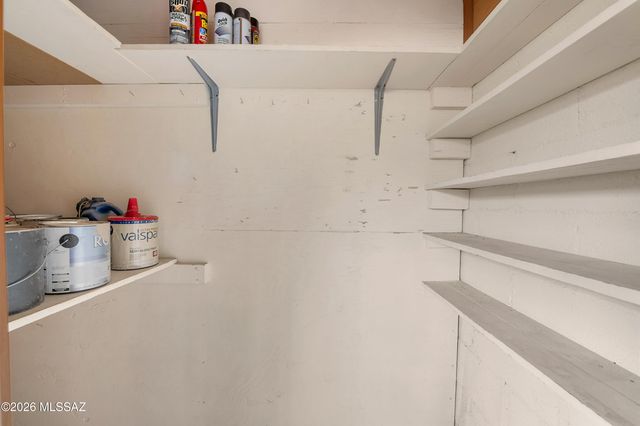 1092 N Caribe Avenue, Tucson, AZ 85710