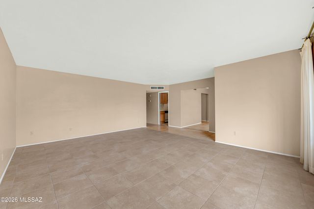 1092 N Caribe Avenue, Tucson, AZ 85710