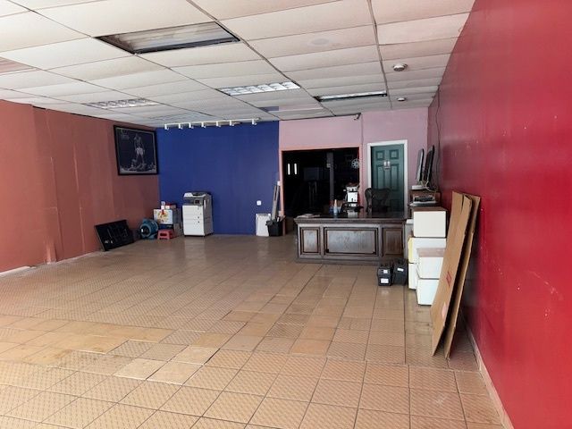4152 W North Avenue, Chicago, IL 60639