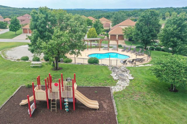 122 E Tuscany Court A, Hollister, MO 65672