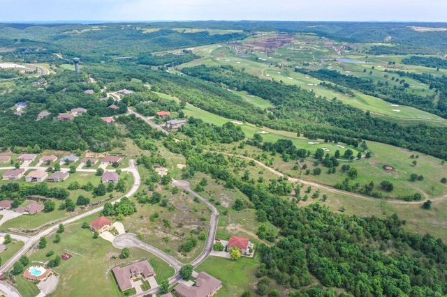 122 E Tuscany Court A, Hollister, MO 65672