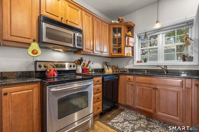 750 Quinnipiac Avenue 7, New Haven, CT 06513