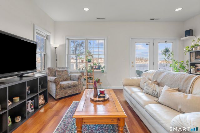 750 Quinnipiac Avenue 7, New Haven, CT 06513