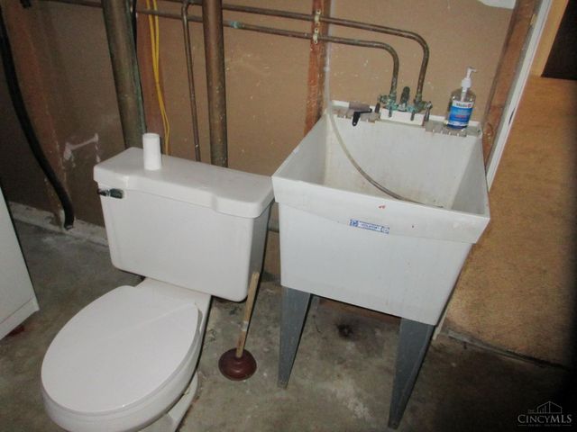 12158 Westerly, Colerain Twp, OH 45231